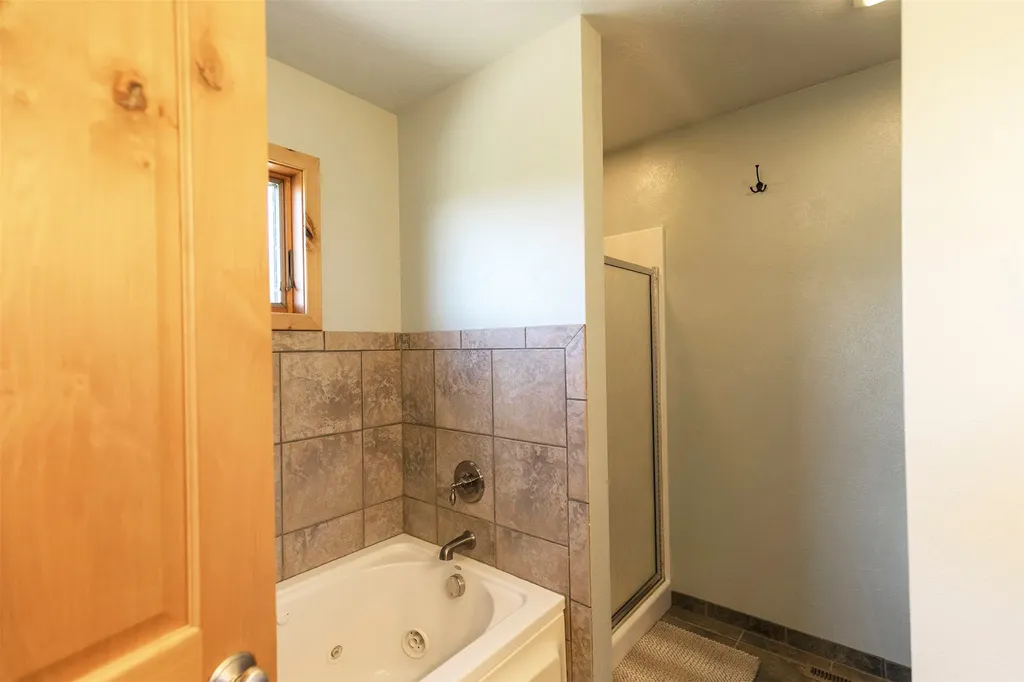 94 Mountainwood Lane Anaconda MT 59711