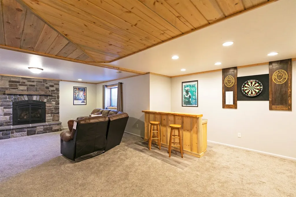 94 Mountainwood Lane Anaconda MT 59711