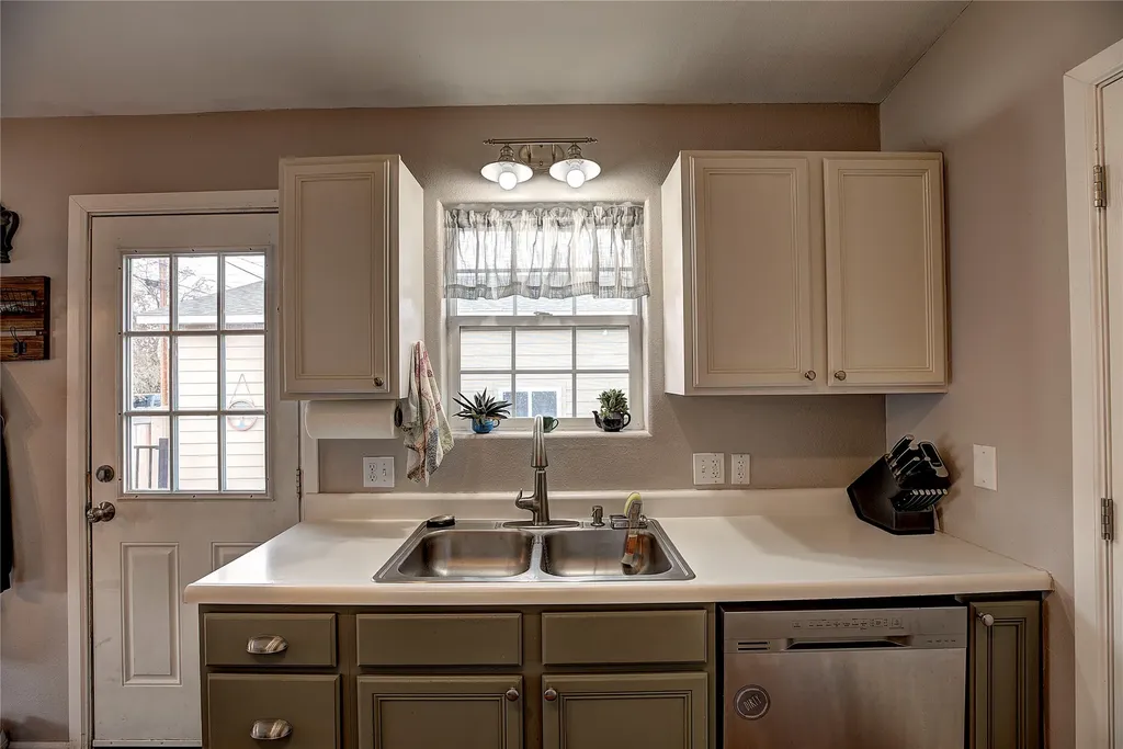 823 2nd Street W Kalispell MT 59901