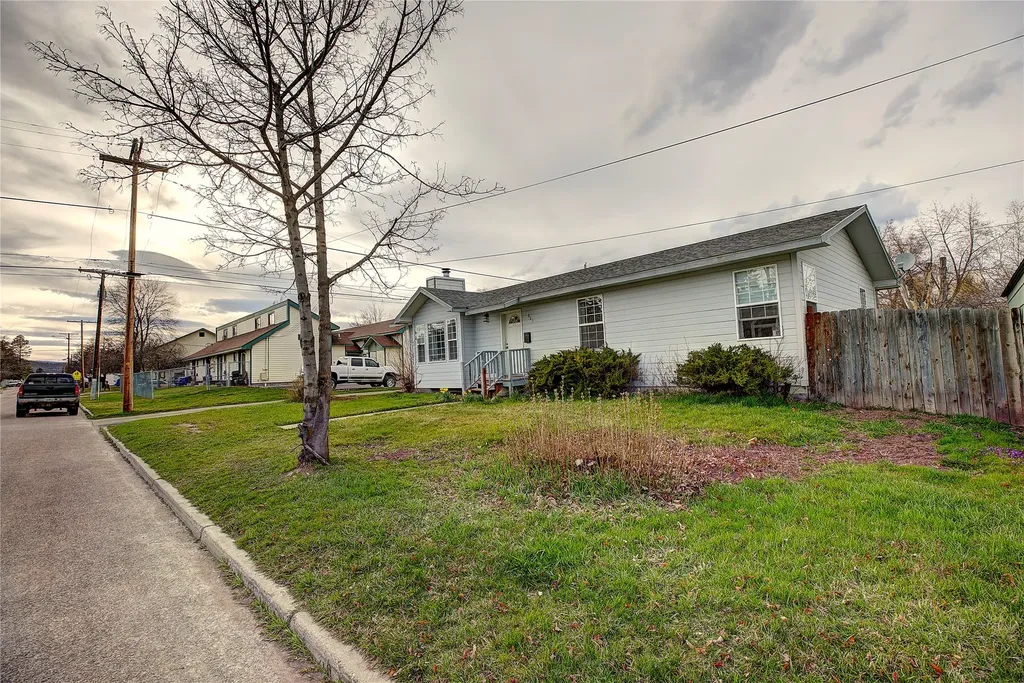 823 2nd Street W Kalispell MT 59901