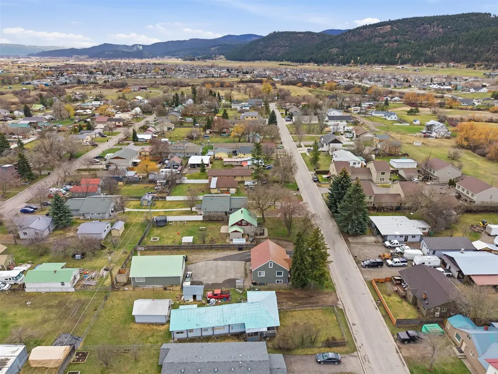 1215 7th Avenue W Kalispell MT 59901