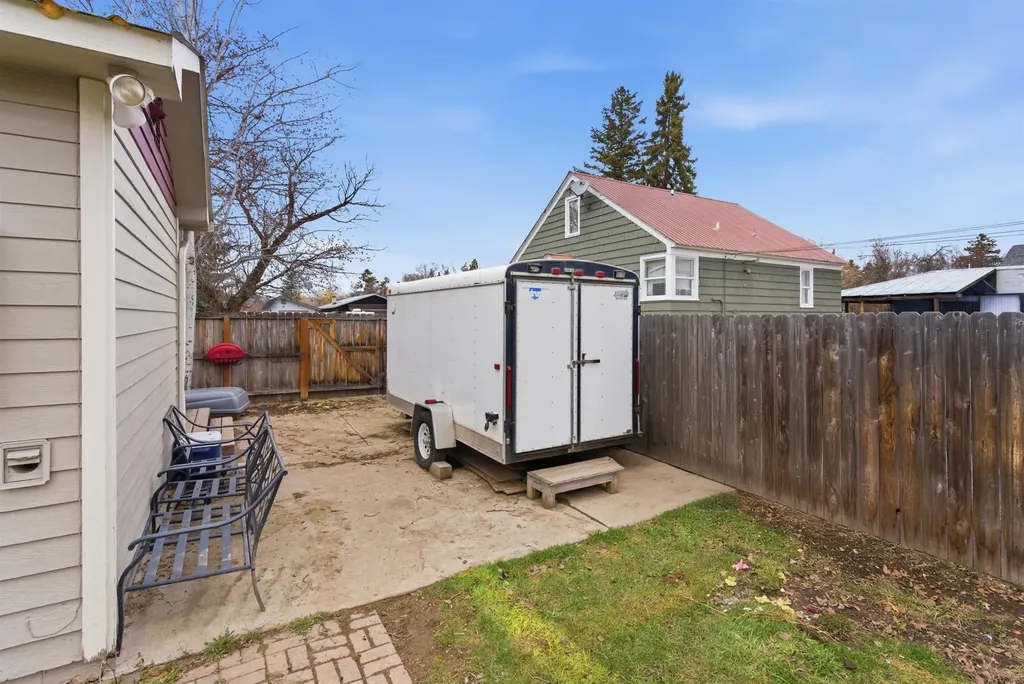 1215 7th Avenue W Kalispell MT 59901