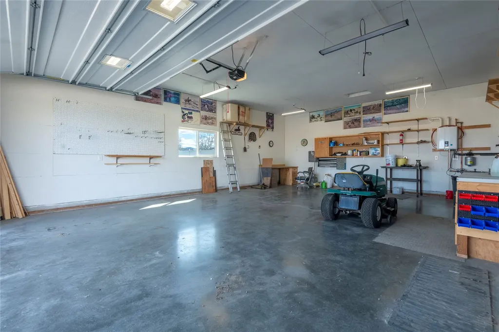 5020 Crescent Moon Drive Helena MT 59602