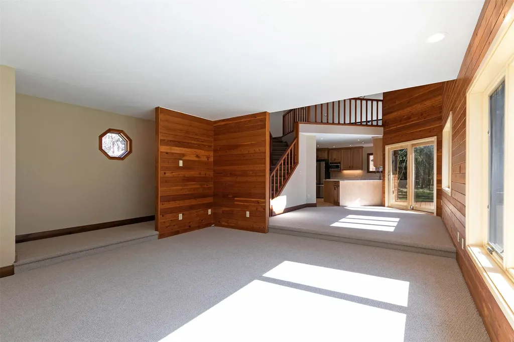 15050 Big Horn Road Huson MT 59846