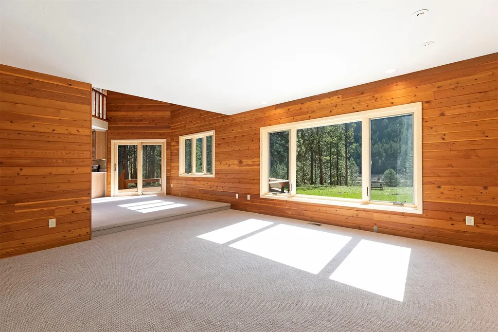 15050 Big Horn Road Huson MT 59846
