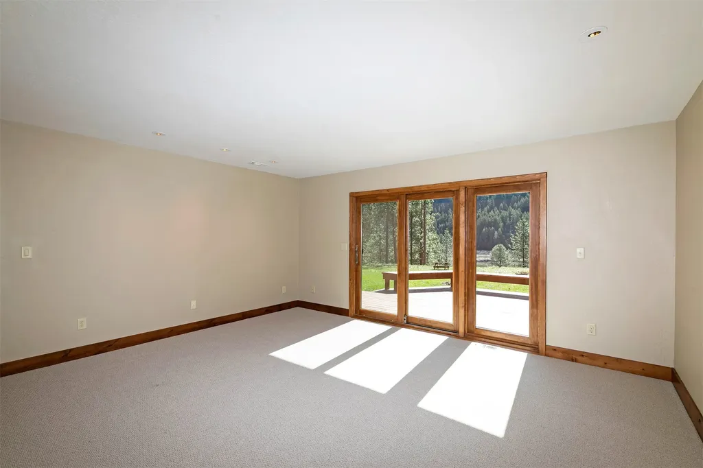 15050 Big Horn Road Huson MT 59846