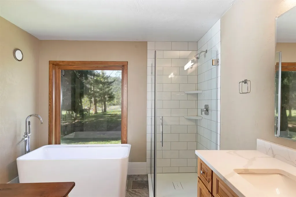 15050 Big Horn Road Huson MT 59846
