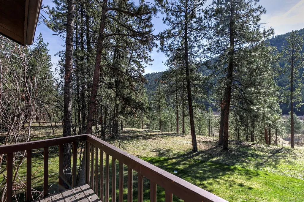15050 Big Horn Road Huson MT 59846