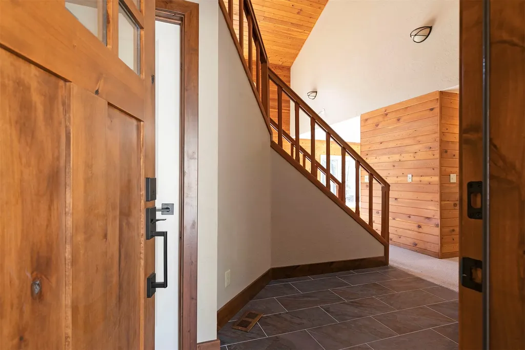15050 Big Horn Road Huson MT 59846