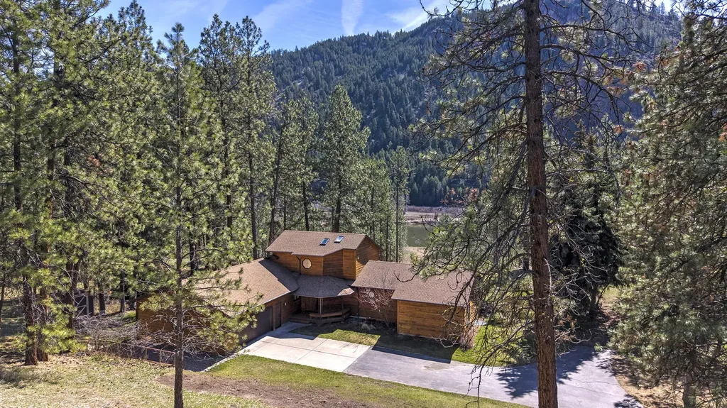 15050 Big Horn Road Huson MT 59846