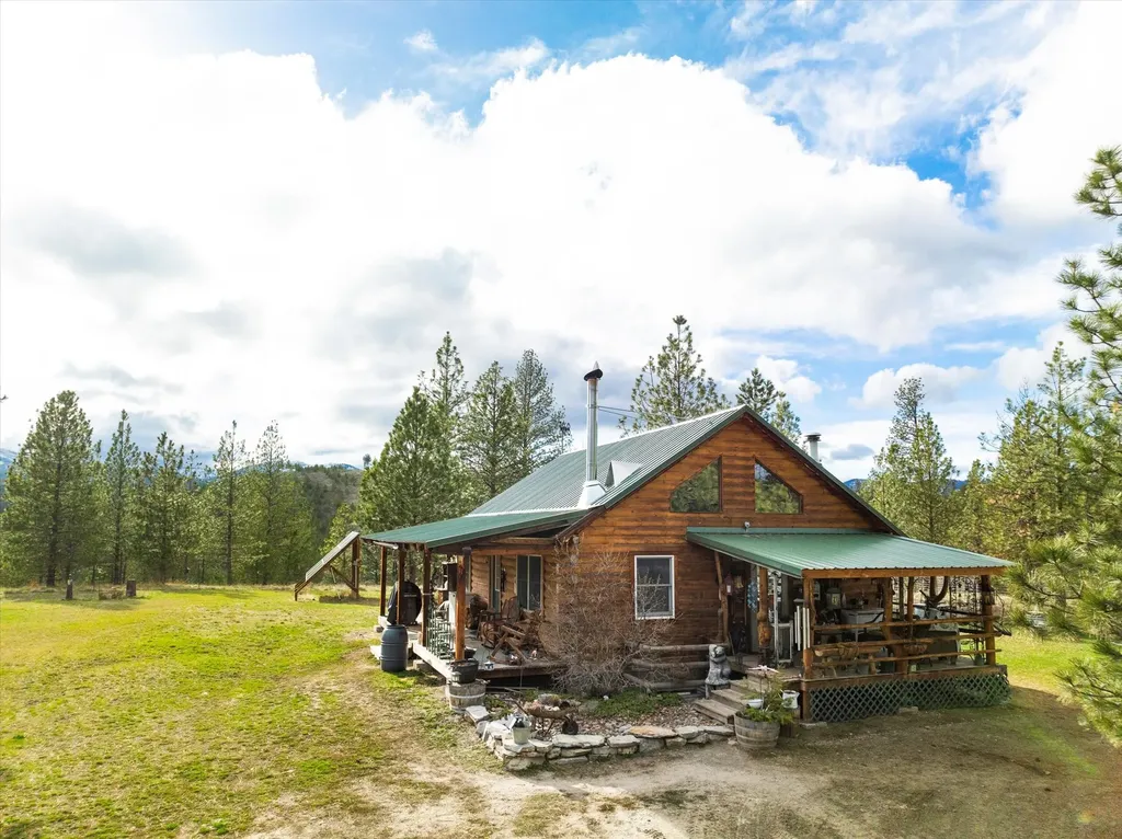 4090 Hubbart Dam Road Marion MT 59925