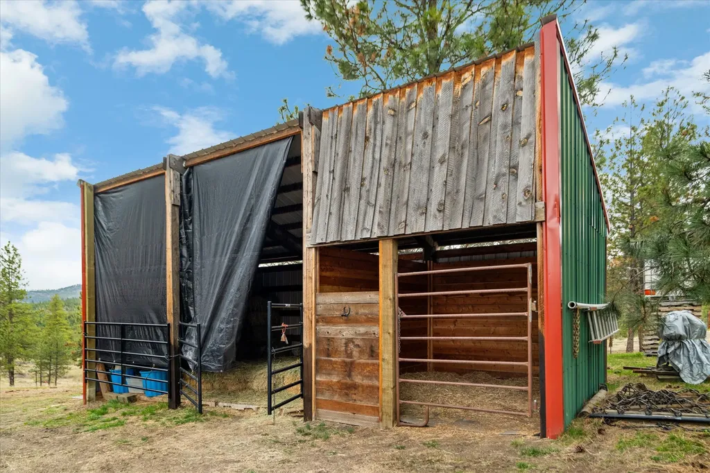 4090 Hubbart Dam Road Marion MT 59925