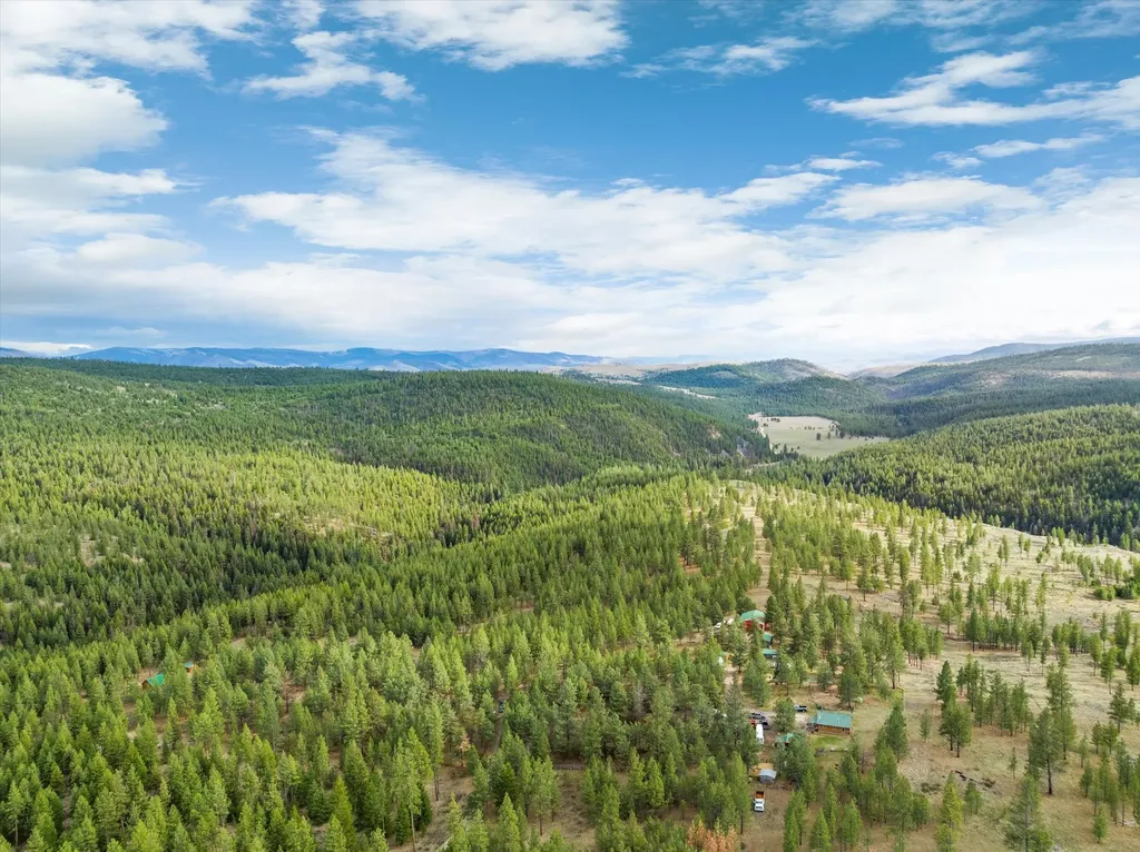 4090 Hubbart Dam Road Marion MT 59925