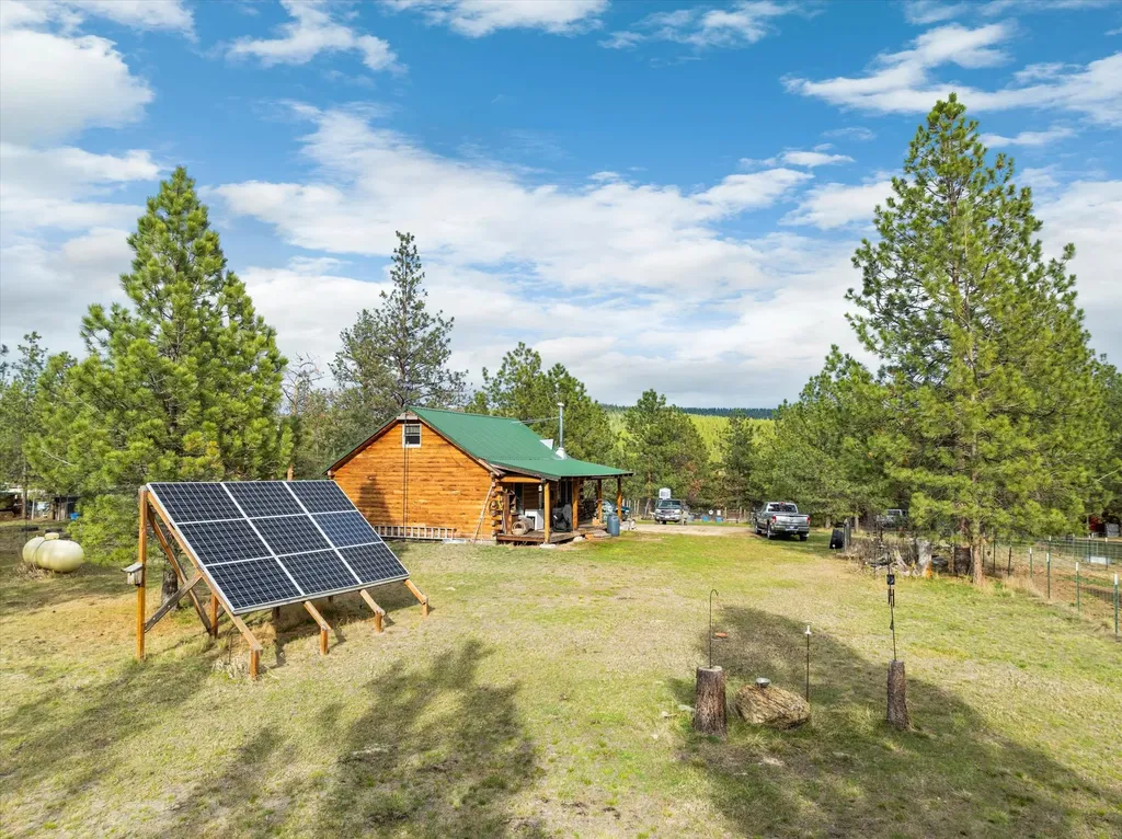 4090 Hubbart Dam Road Marion MT 59925