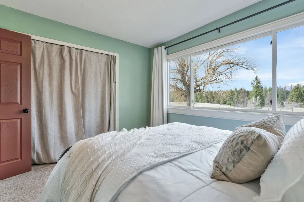 170 Kohler Lake Lane Kalispell MT 59901