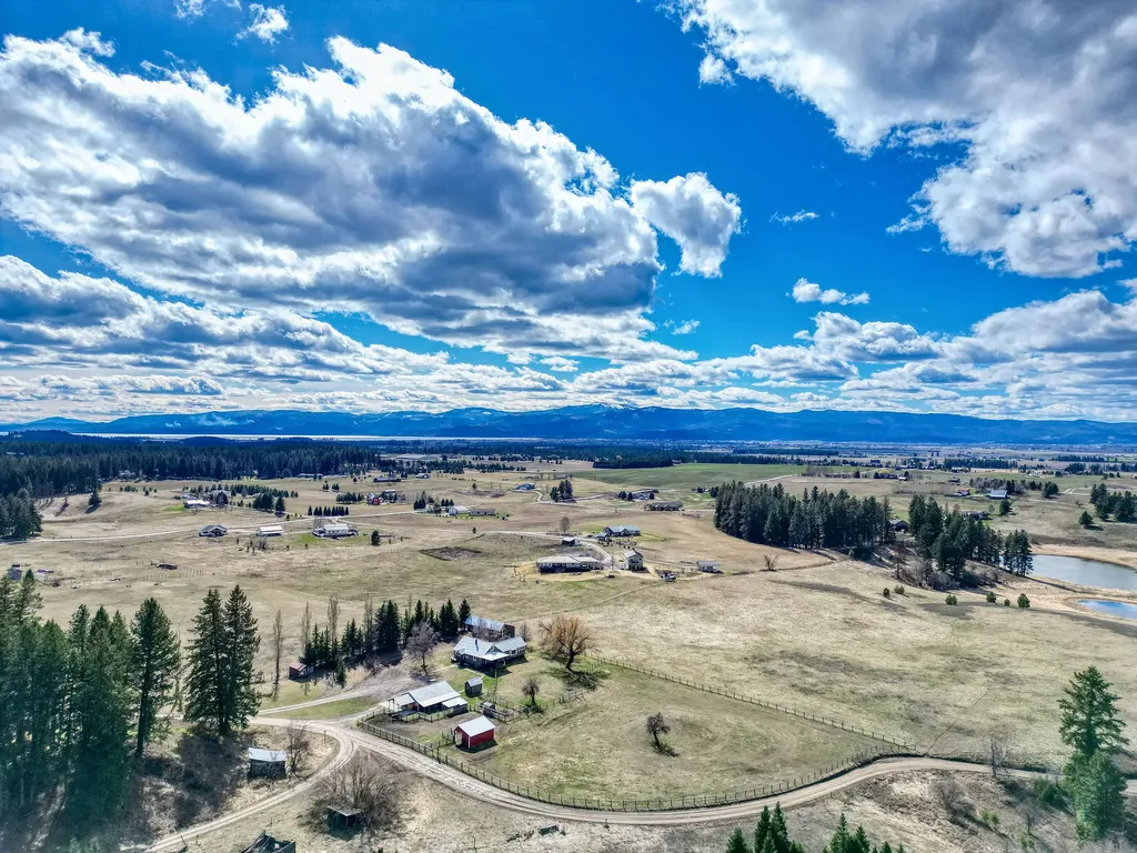 170 Kohler Lake Lane Kalispell MT 59901