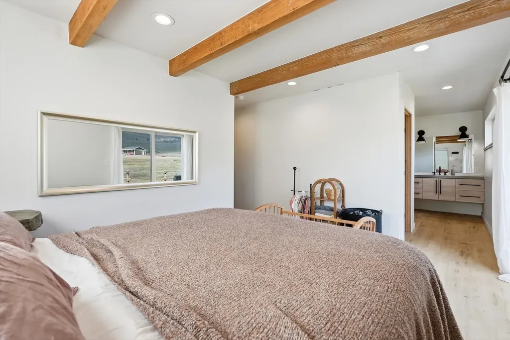 25567 Three Moon Drive Elmo MT 59915