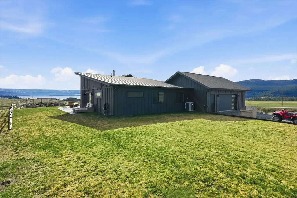 25567 Three Moon Drive Elmo MT 59915