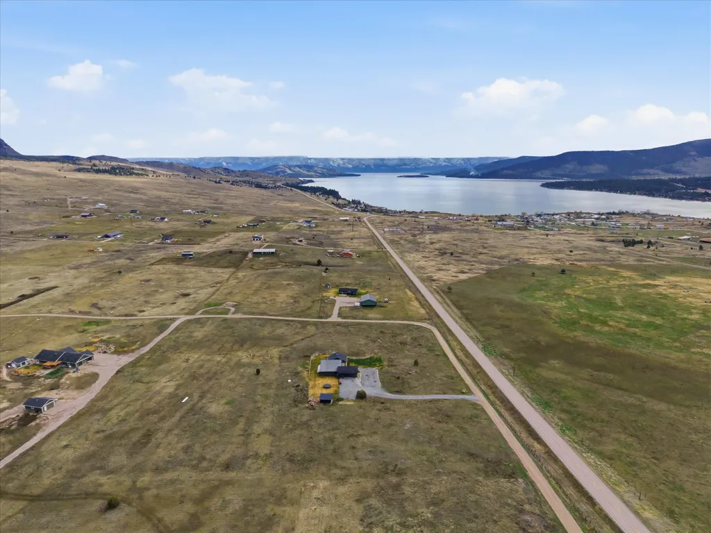25567 Three Moon Drive Elmo MT 59915