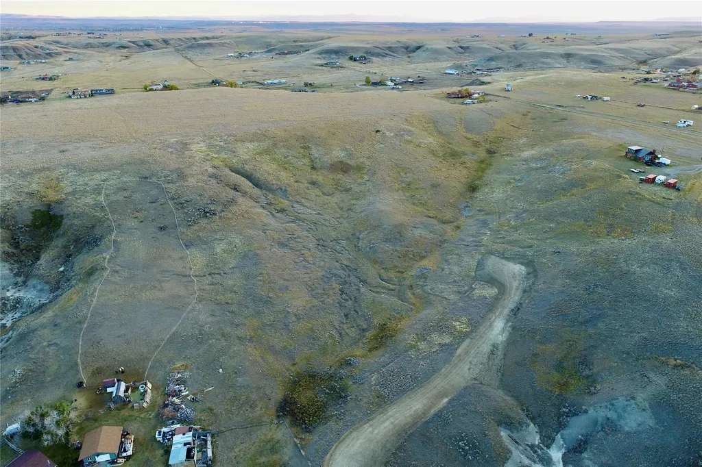 132, 136, 140 Cove Lane Great Falls MT 59404