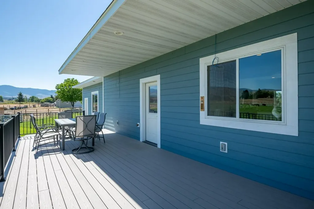 1212 Winners Circle Lane Corvallis MT 59828
