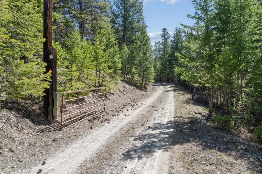 374 Frontier Trail Kalispell MT 59901