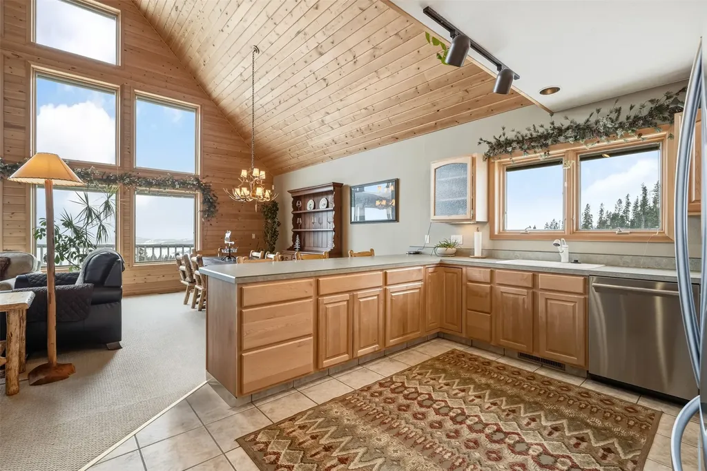105 Damsel Lane Anaconda MT 59711