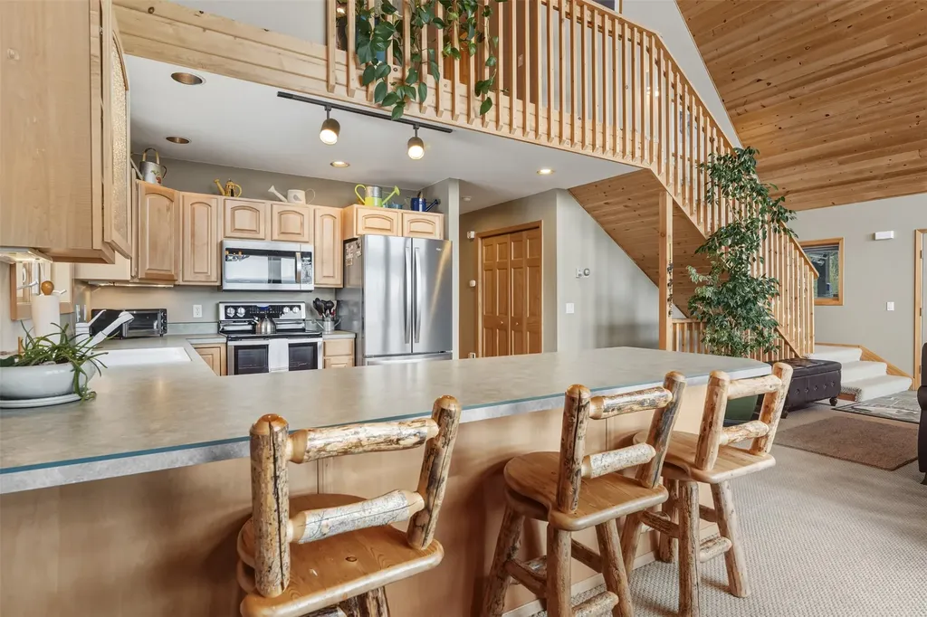 105 Damsel Lane Anaconda MT 59711
