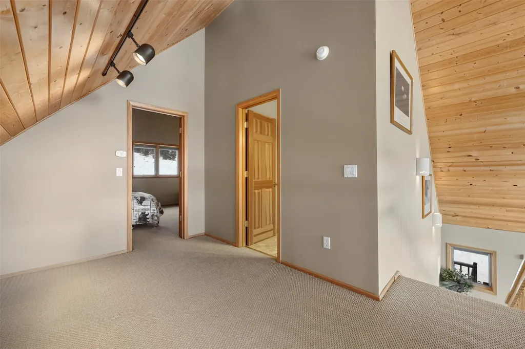 105 Damsel Lane Anaconda MT 59711
