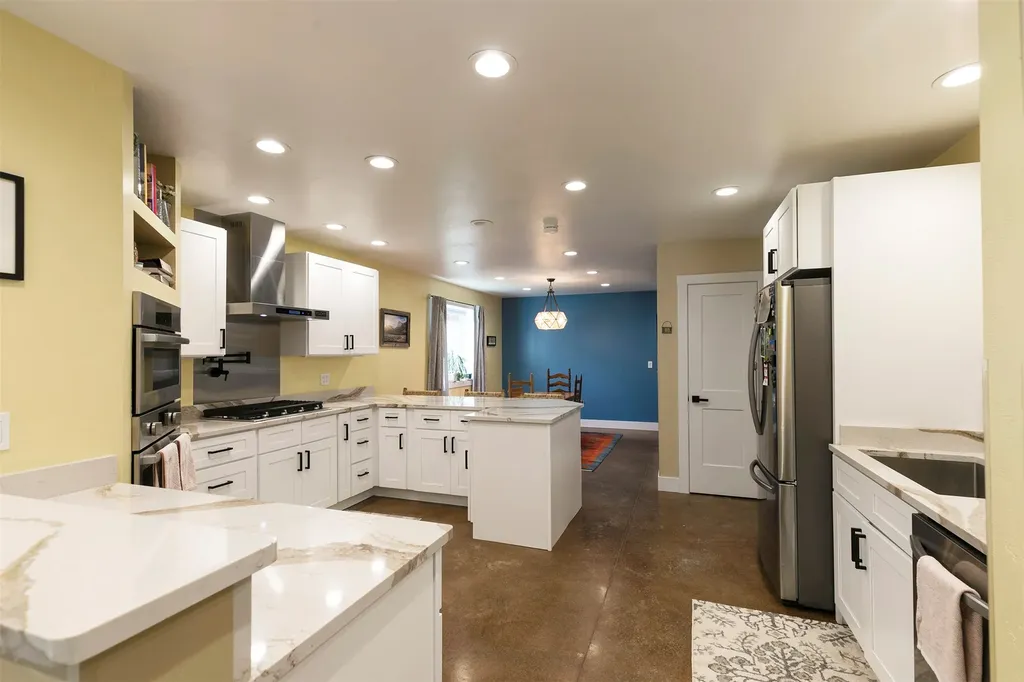 1101 Riverside Drive Superior MT 59872
