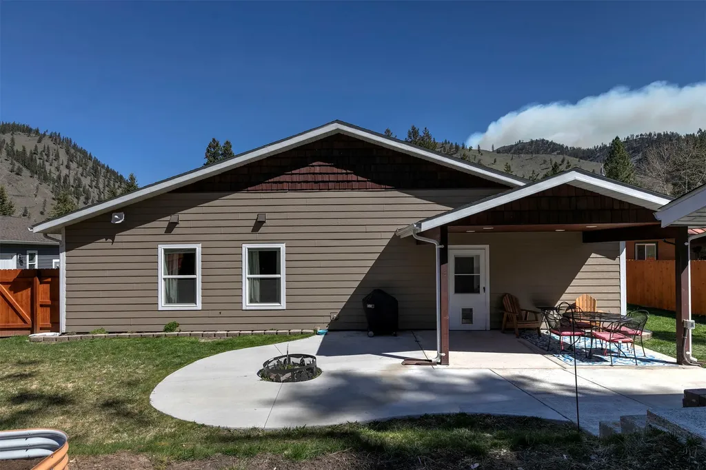 1101 Riverside Drive Superior MT 59872