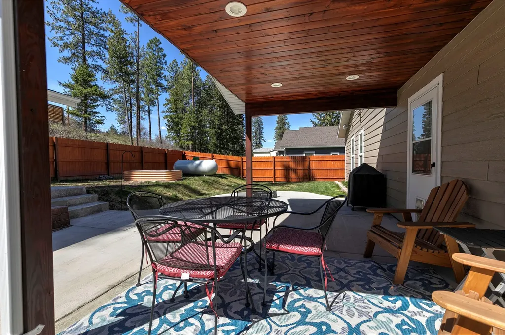 1101 Riverside Drive Superior MT 59872