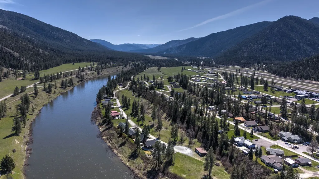1101 Riverside Drive Superior MT 59872
