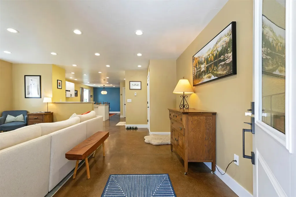 1101 Riverside Drive Superior MT 59872