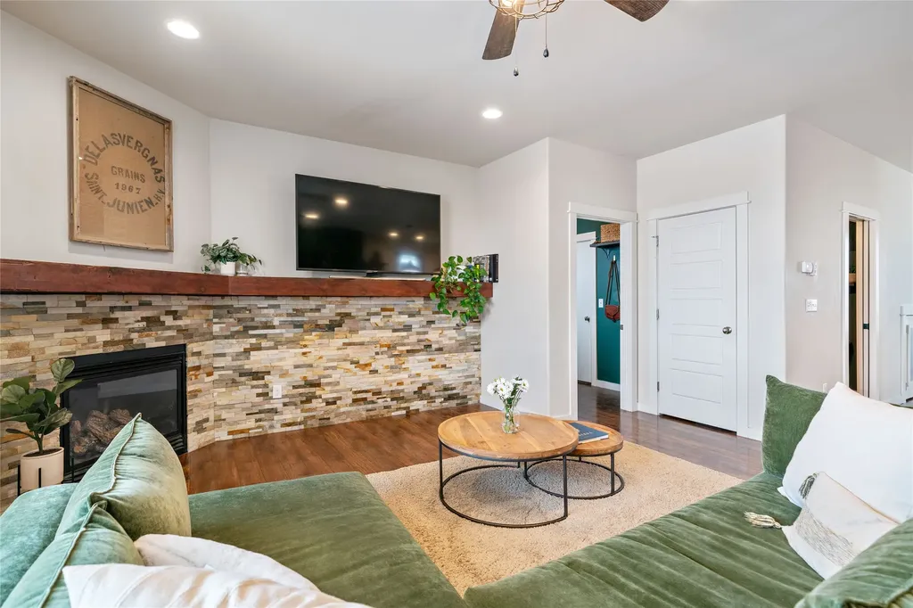 73 Ramshorn Peak Lane Bozeman MT 59718