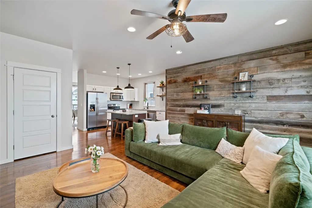 73 Ramshorn Peak Lane Bozeman MT 59718