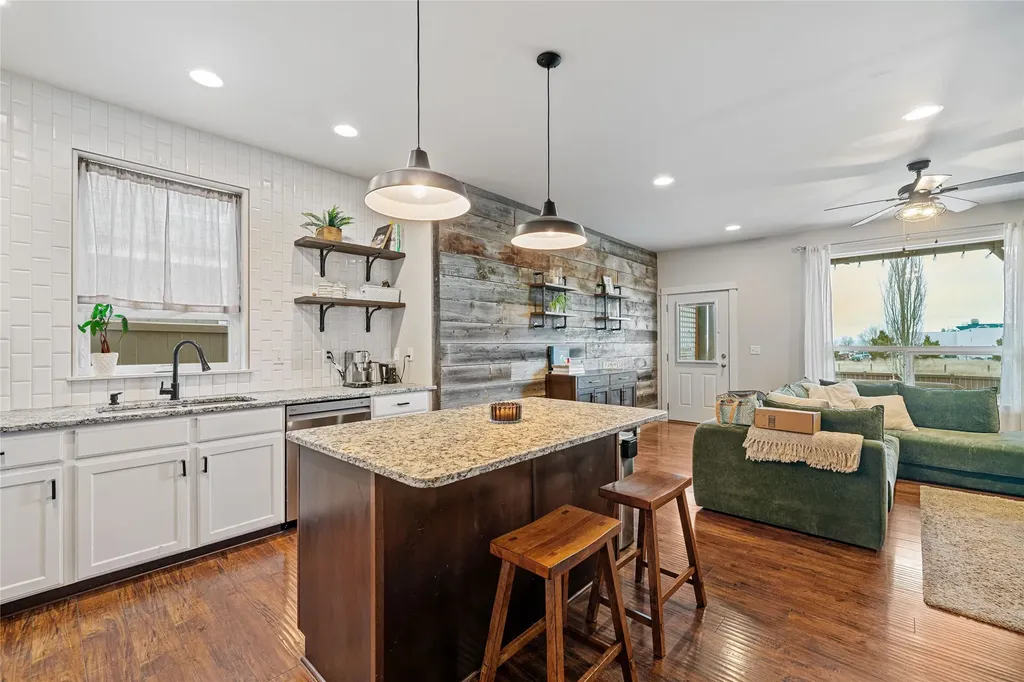 73 Ramshorn Peak Lane Bozeman MT 59718