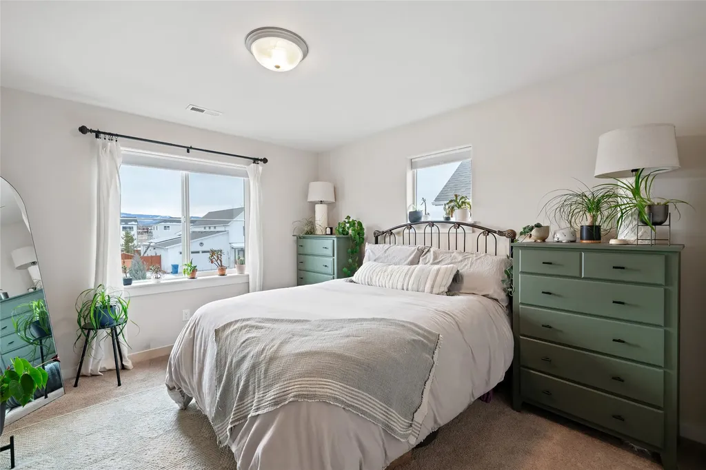 73 Ramshorn Peak Lane Bozeman MT 59718