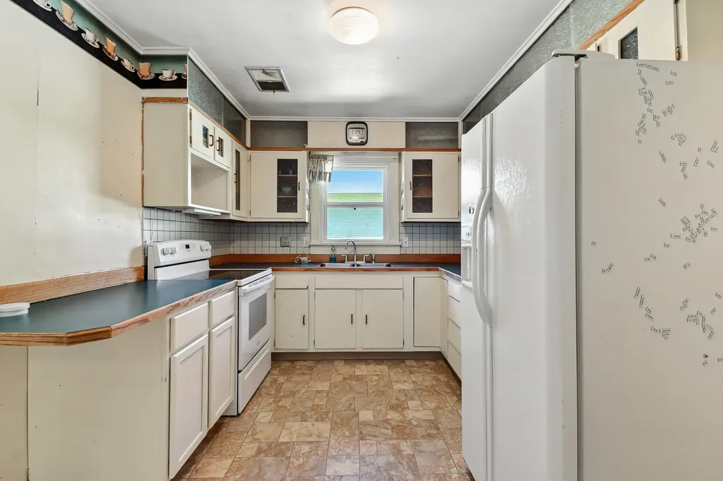 1820 1st Avenue N Great Falls MT 59401
