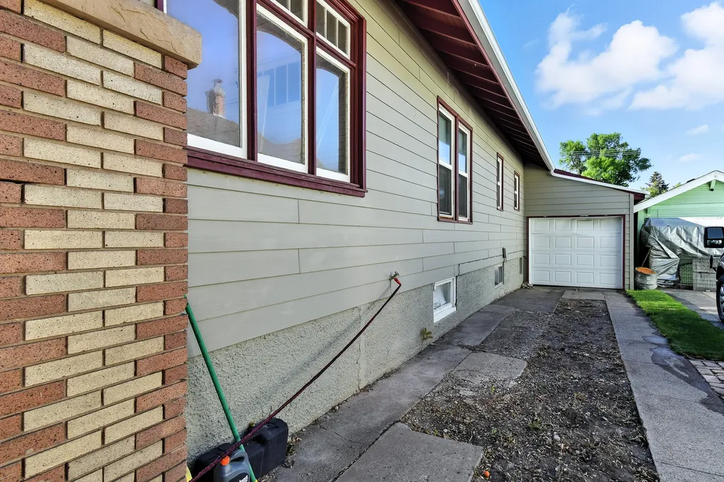 1820 1st Avenue N Great Falls MT 59401