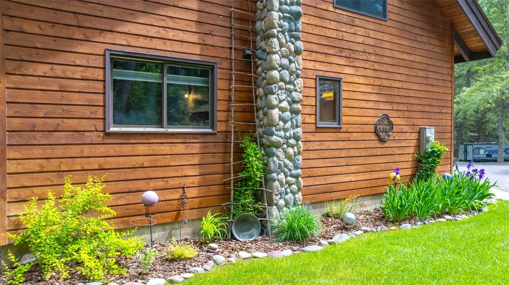 125 Wagon Wheel Road Whitefish MT 59937