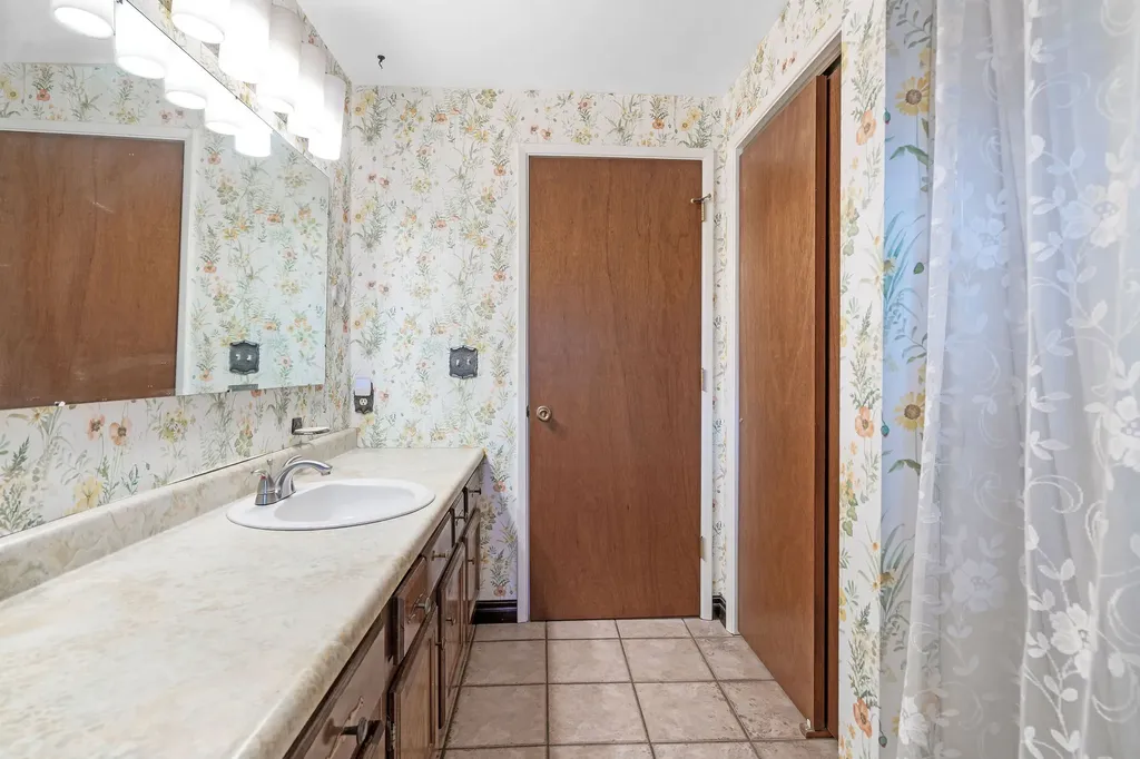 1207 6th Avenue W Columbia Falls MT 59912