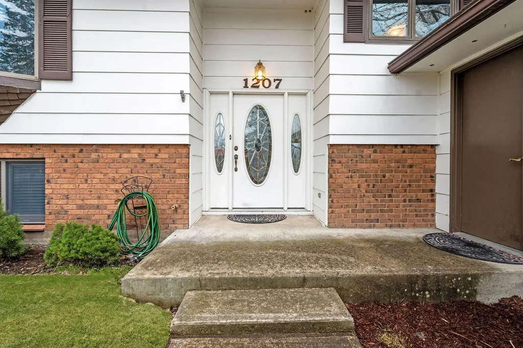 1207 6th Avenue W Columbia Falls MT 59912