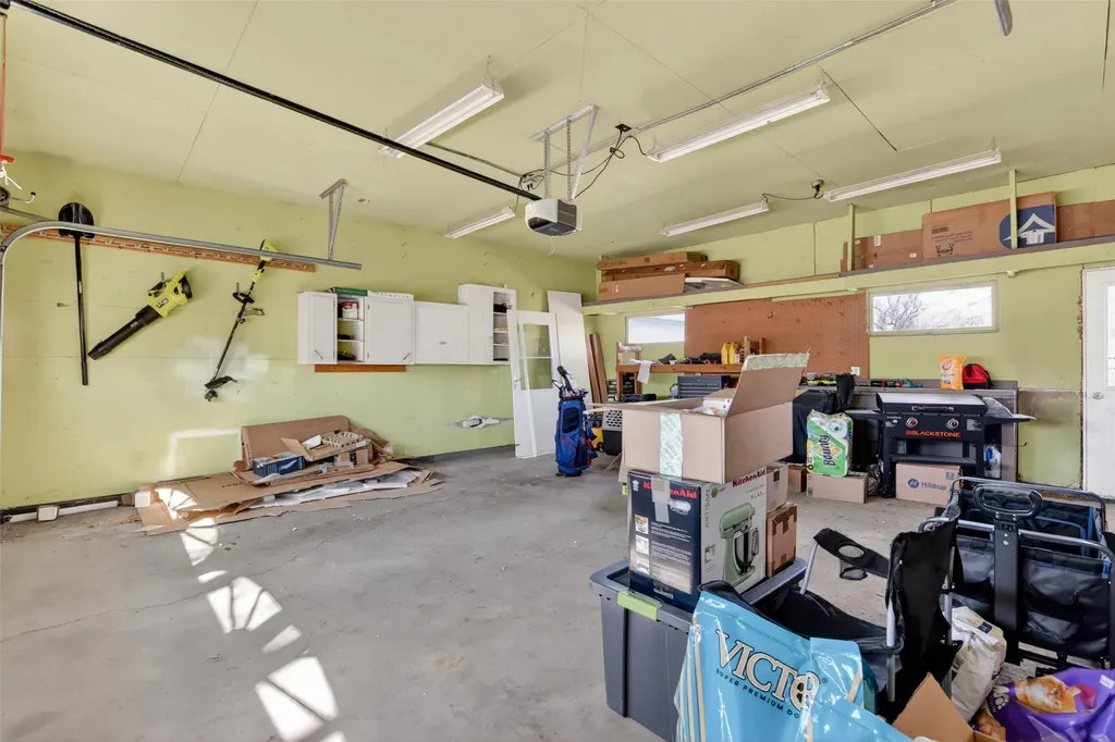 713 26th Avenue NE Great Falls MT 59404