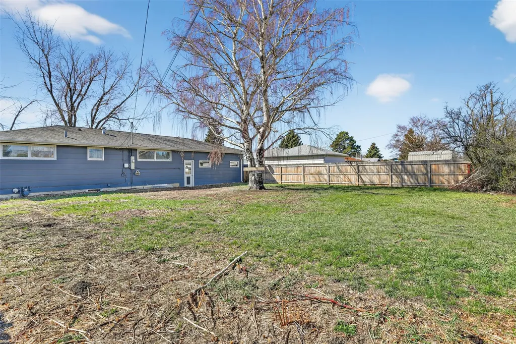 713 26th Avenue NE Great Falls MT 59404