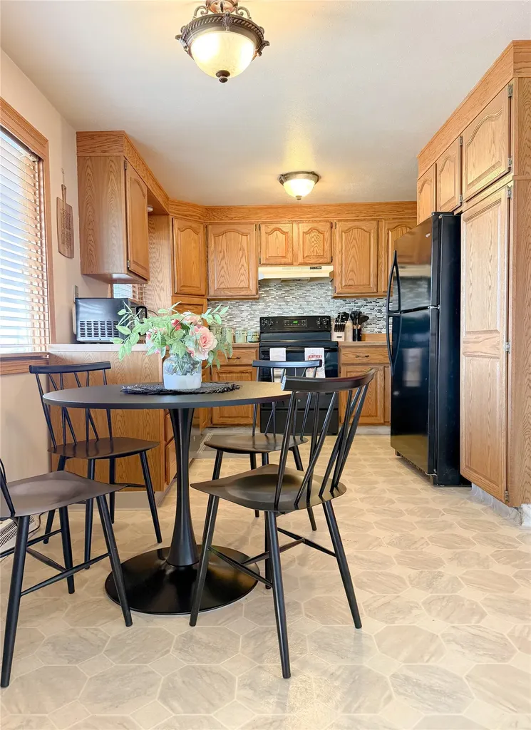 713 26th Avenue NE Great Falls MT 59404
