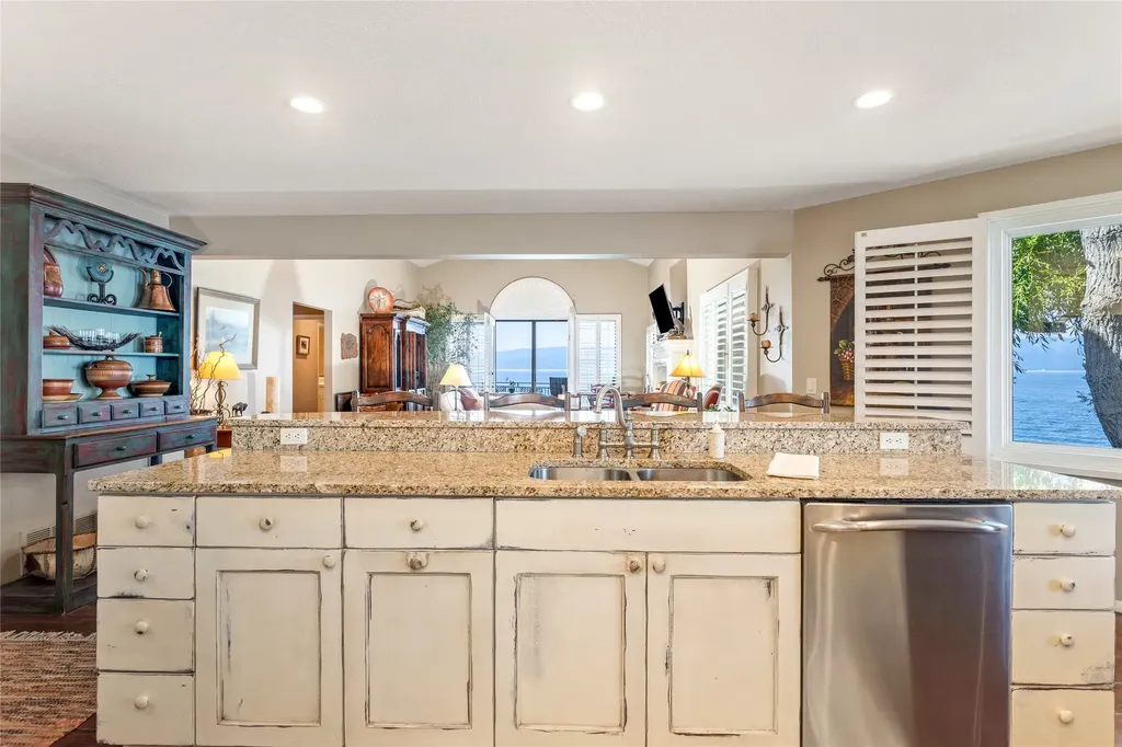 150 Pebble Way Bigfork MT 59911