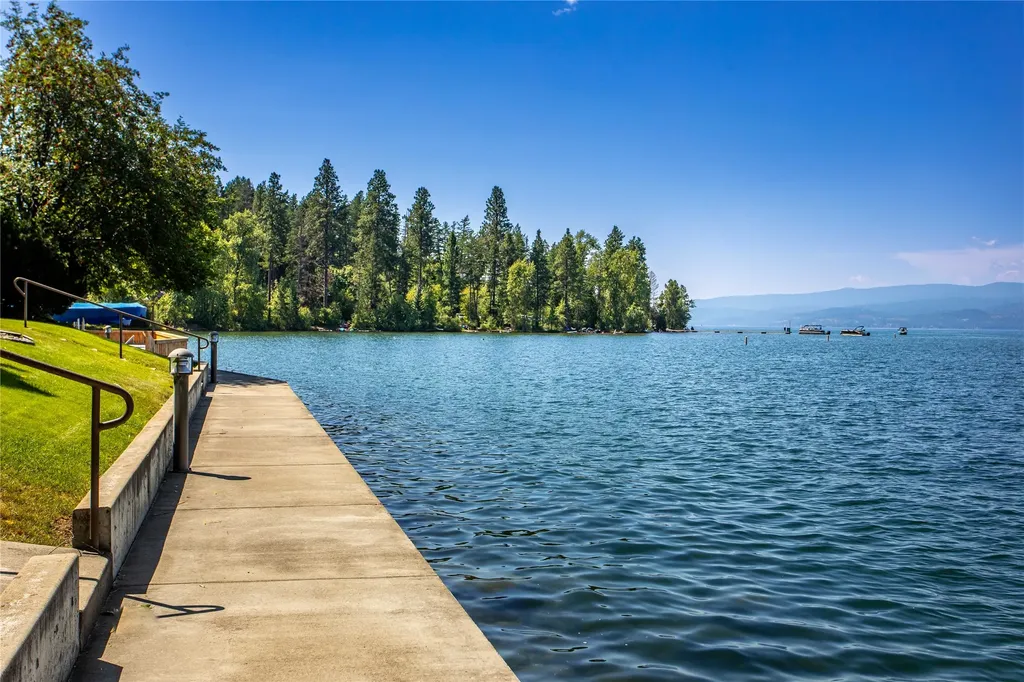 150 Pebble Way Bigfork MT 59911