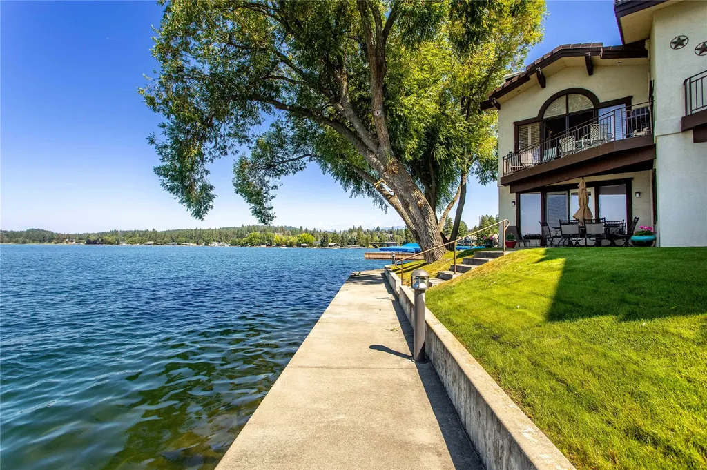 150 Pebble Way Bigfork MT 59911