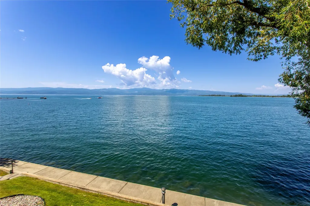 150 Pebble Way Bigfork MT 59911
